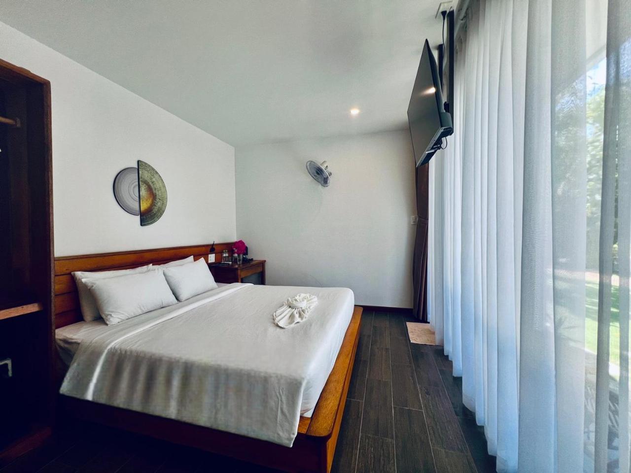 Tuong Vy Boutique Hotel Mui Ne Phan Thiet Exterior photo
